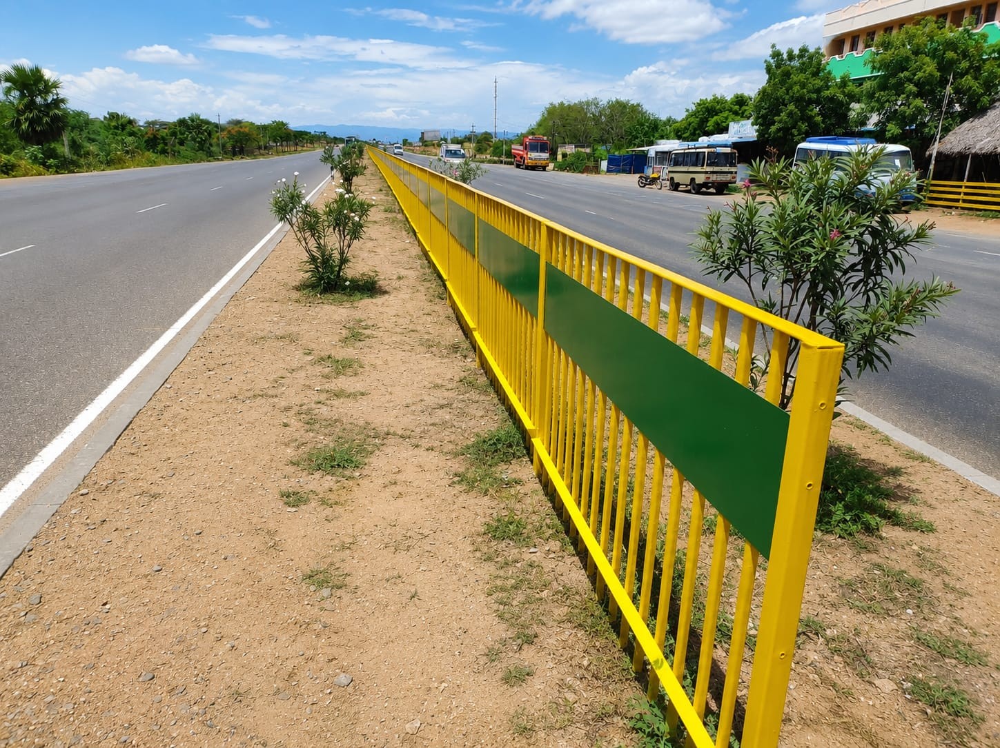 Road Divider Fence